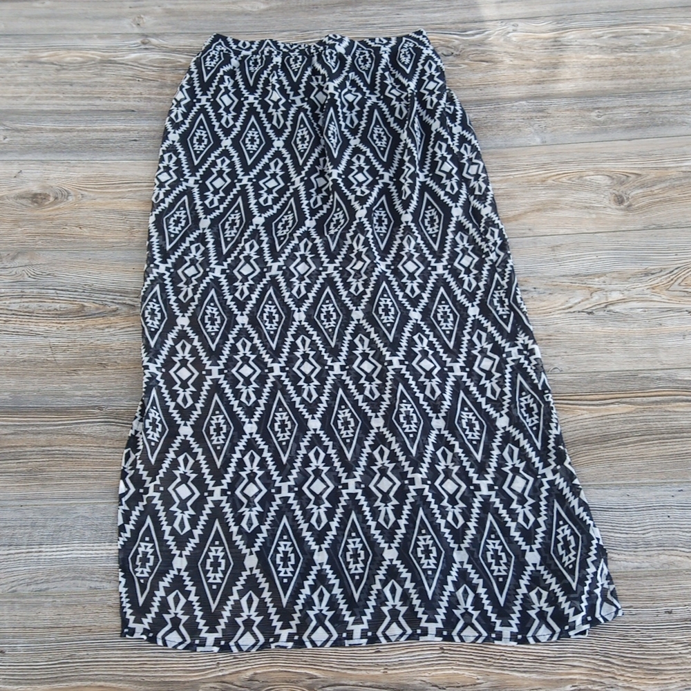 Boho Patterned Lightweight Sheer Long Flowy Lined… - image 1